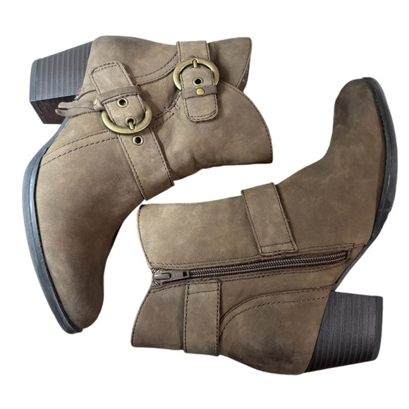 Earth Olive Stone Distressed Leather Ankle Double Buckle Boots Booties - Picture 5 of 6